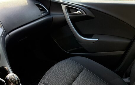 Opel Astra J, 2013 год, 990 000 рублей, 7 фотография