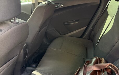Opel Astra J, 2013 год, 990 000 рублей, 10 фотография