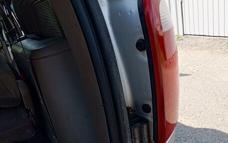 Chrysler Voyager IV, 2001 год, 555 680 рублей, 29 фотография