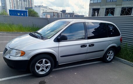 Chrysler Voyager IV, 2001 год, 555 680 рублей, 34 фотография