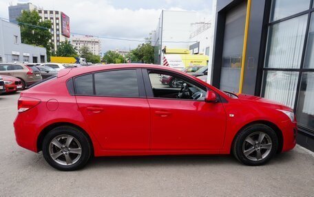 Chevrolet Cruze II, 2013 год, 800 000 рублей, 4 фотография
