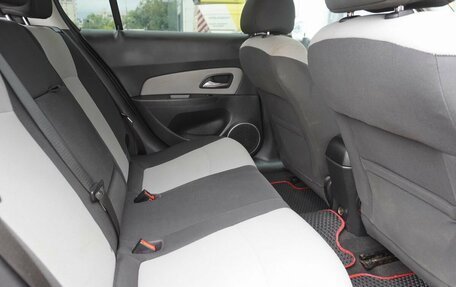 Chevrolet Cruze II, 2013 год, 800 000 рублей, 10 фотография