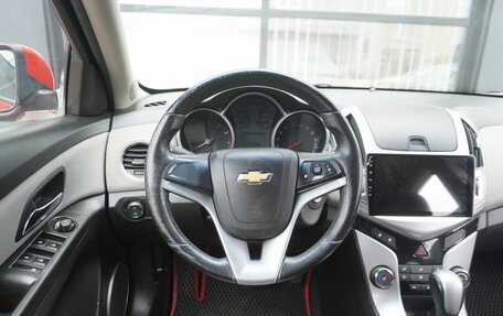 Chevrolet Cruze II, 2013 год, 800 000 рублей, 13 фотография