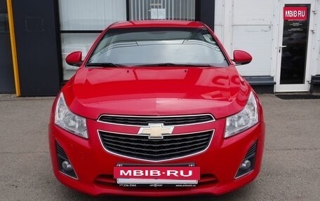 Chevrolet Cruze II, 2013 год, 800 000 рублей, 2 фотография