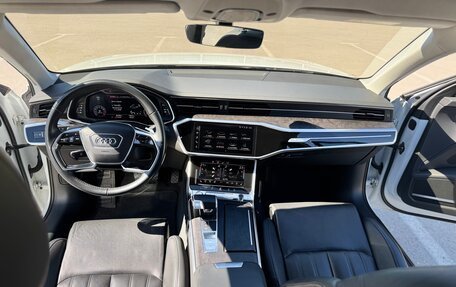 Audi A6, 2018 год, 4 195 000 рублей, 17 фотография