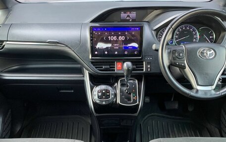 Toyota Esquire I, 2016 год, 2 090 000 рублей, 18 фотография