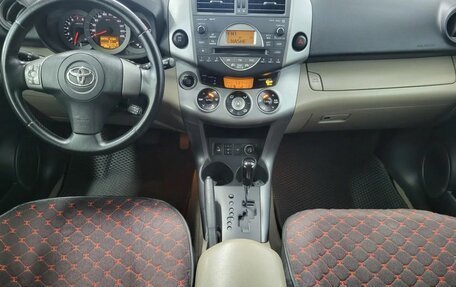 Toyota RAV4, 2006 год, 1 100 000 рублей, 20 фотография