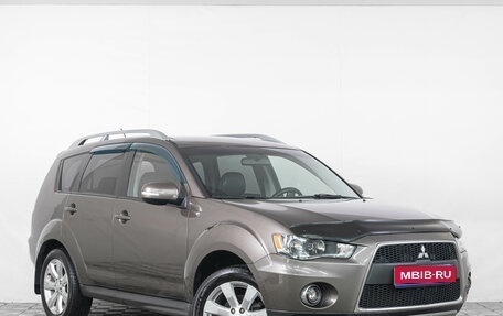 Mitsubishi Outlander III рестайлинг 3, 2010 год, 1 299 000 рублей, 1 фотография