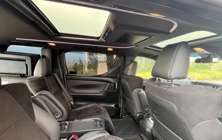 Toyota Alphard III, 2020 год, 4 550 000 рублей, 9 фотография
