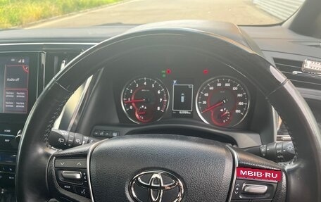 Toyota Alphard III, 2020 год, 4 550 000 рублей, 16 фотография