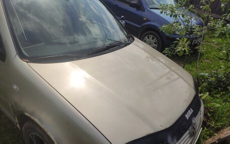 Volkswagen Bora, 2004 год, 260 000 рублей, 1 фотография