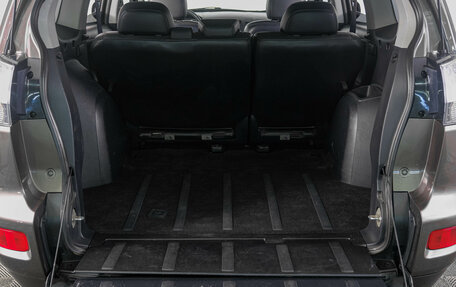 Mitsubishi Outlander III рестайлинг 3, 2010 год, 1 299 000 рублей, 8 фотография