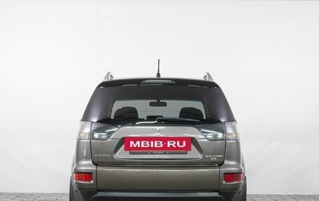 Mitsubishi Outlander III рестайлинг 3, 2010 год, 1 299 000 рублей, 6 фотография