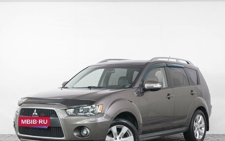 Mitsubishi Outlander III рестайлинг 3, 2010 год, 1 299 000 рублей, 4 фотография