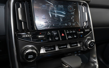 Lexus LX, 2026 год, 17 850 000 рублей, 28 фотография