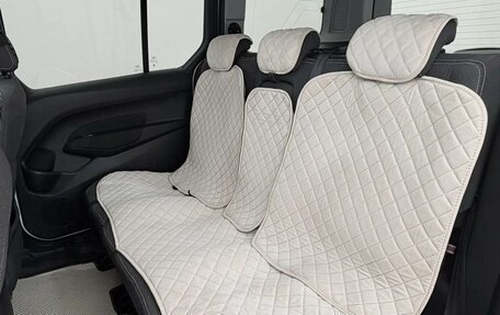 Ford Tourneo Connect II рестайлинг, 2018 год, 1 850 000 рублей, 13 фотография