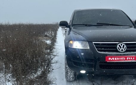 Volkswagen Touareg III, 2006 год, 725 000 рублей, 2 фотография