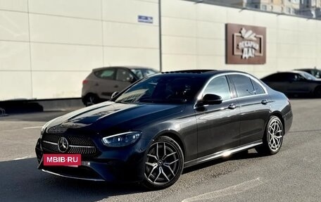 Mercedes-Benz E-Класс, 2020 год, 5 233 000 рублей, 7 фотография