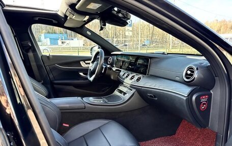 Mercedes-Benz E-Класс, 2020 год, 5 233 000 рублей, 18 фотография
