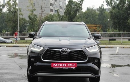 Toyota Highlander, 2026 год, 5 300 000 рублей, 2 фотография