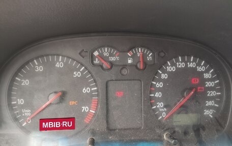 Volkswagen Bora, 2004 год, 260 000 рублей, 14 фотография