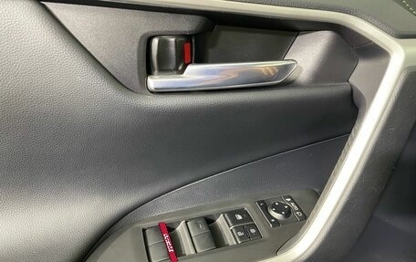 Toyota RAV4, 2024 год, 3 647 000 рублей, 16 фотография