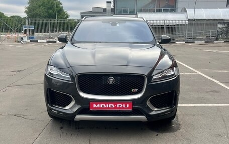 Jaguar F-Pace, 2017 год, 2 550 000 рублей, 1 фотография