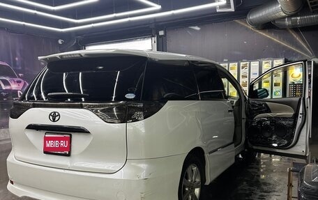 Toyota Estima III рестайлинг -2, 2011 год, 1 100 000 рублей, 1 фотография