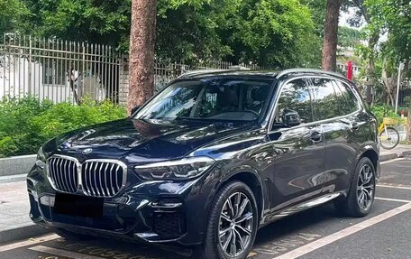 BMW X5, 2022 год, 5 735 000 рублей, 1 фотография
