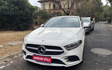 Mercedes-Benz A-Класс, 2022 год, 1 550 021 рублей, 1 фотография