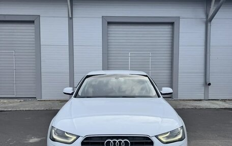 Audi A4, 2014 год, 1 100 000 рублей, 10 фотография
