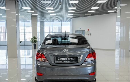 Hyundai Solaris II рестайлинг, 2013 год, 835 000 рублей, 8 фотография