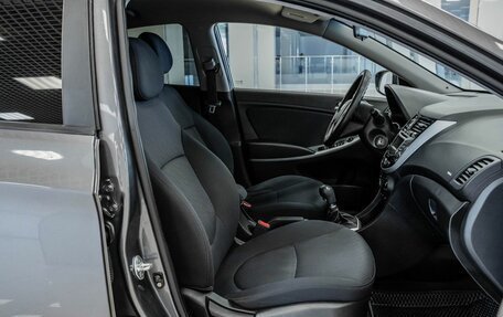 Hyundai Solaris II рестайлинг, 2013 год, 835 000 рублей, 12 фотография