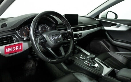 Audi A4, 2018 год, 1 899 700 рублей, 12 фотография