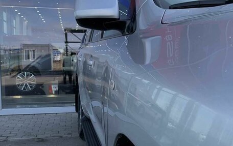 Toyota Land Cruiser 200, 2011 год, 2 700 000 рублей, 2 фотография