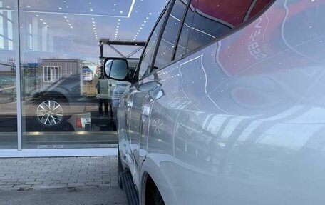 Toyota Land Cruiser 200, 2011 год, 2 700 000 рублей, 11 фотография