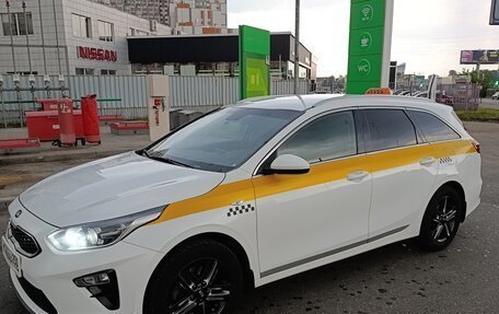 KIA cee'd III, 2021 год, 1 300 000 рублей, 3 фотография