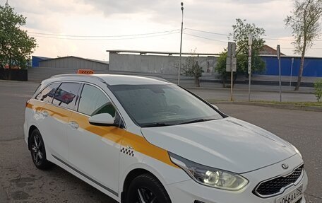 KIA cee'd III, 2021 год, 1 300 000 рублей, 5 фотография