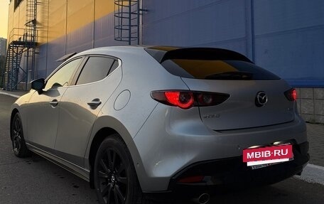 Mazda 3, 2021 год, 1 450 000 рублей, 4 фотография