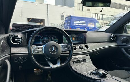 Mercedes-Benz E-Класс, 2020 год, 3 570 000 рублей, 2 фотография
