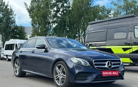 Mercedes-Benz E-Класс, 2020 год, 3 570 000 рублей, 4 фотография