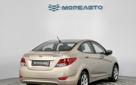 Hyundai Solaris II рестайлинг, 2011 год, 750 000 рублей, 5 фотография
