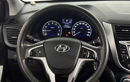 Hyundai Solaris II рестайлинг, 2011 год, 750 000 рублей, 16 фотография