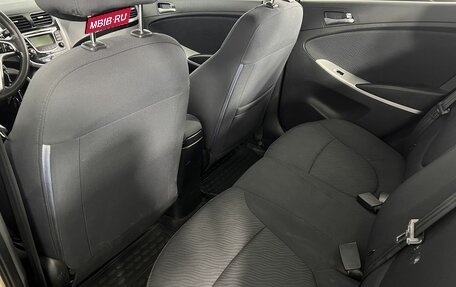 Hyundai Solaris II рестайлинг, 2011 год, 750 000 рублей, 10 фотография