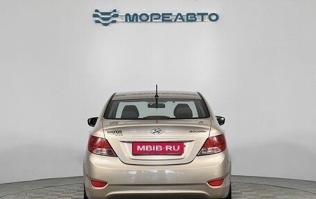 Hyundai Solaris II рестайлинг, 2011 год, 750 000 рублей, 6 фотография