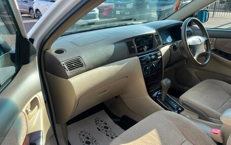 Toyota Corolla, 2003 год, 649 999 рублей, 12 фотография