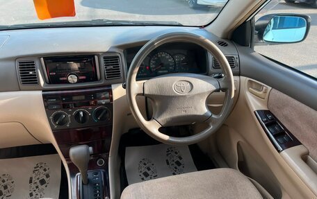 Toyota Corolla, 2003 год, 649 999 рублей, 15 фотография