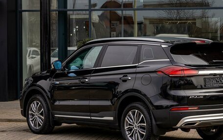 Geely Atlas, 2022 год, 1 695 000 рублей, 9 фотография