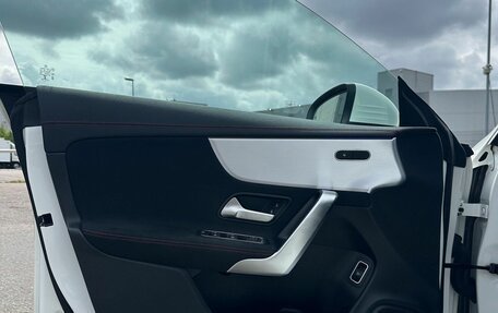Mercedes-Benz CLA, 2021 год, 4 390 000 рублей, 8 фотография