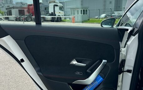 Mercedes-Benz CLA, 2021 год, 4 390 000 рублей, 17 фотография